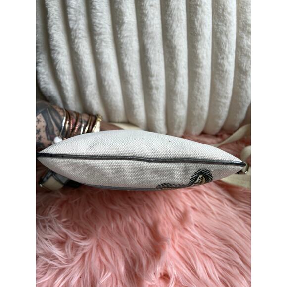 Limited Edition Coach Starfish Crossbody - Picture 4 of 11